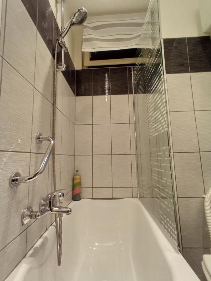 Corner * Fiume